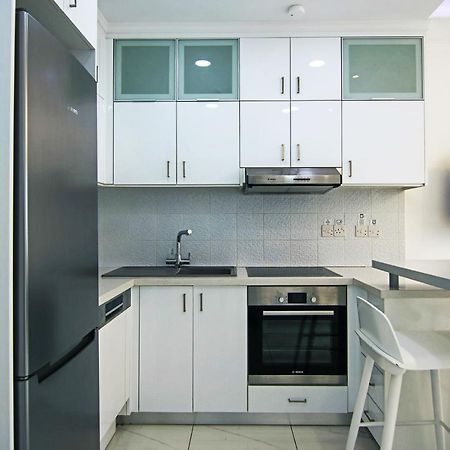 Appartamento Phaedrus Living: Seaside Luxury Flat Lighthouse 66 Paphos Esterno foto