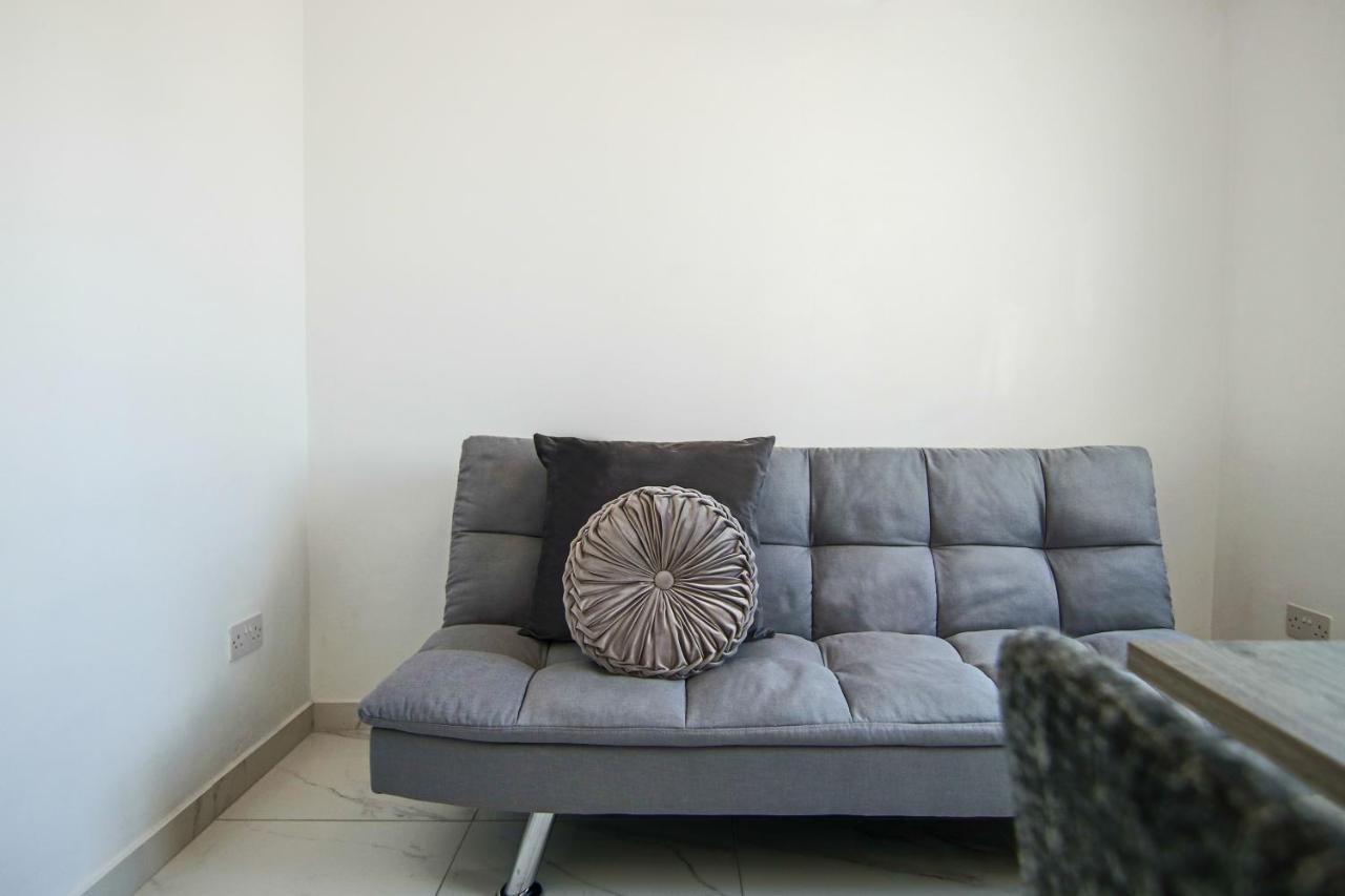 Appartamento Phaedrus Living: Seaside Luxury Flat Lighthouse 66 Paphos Esterno foto